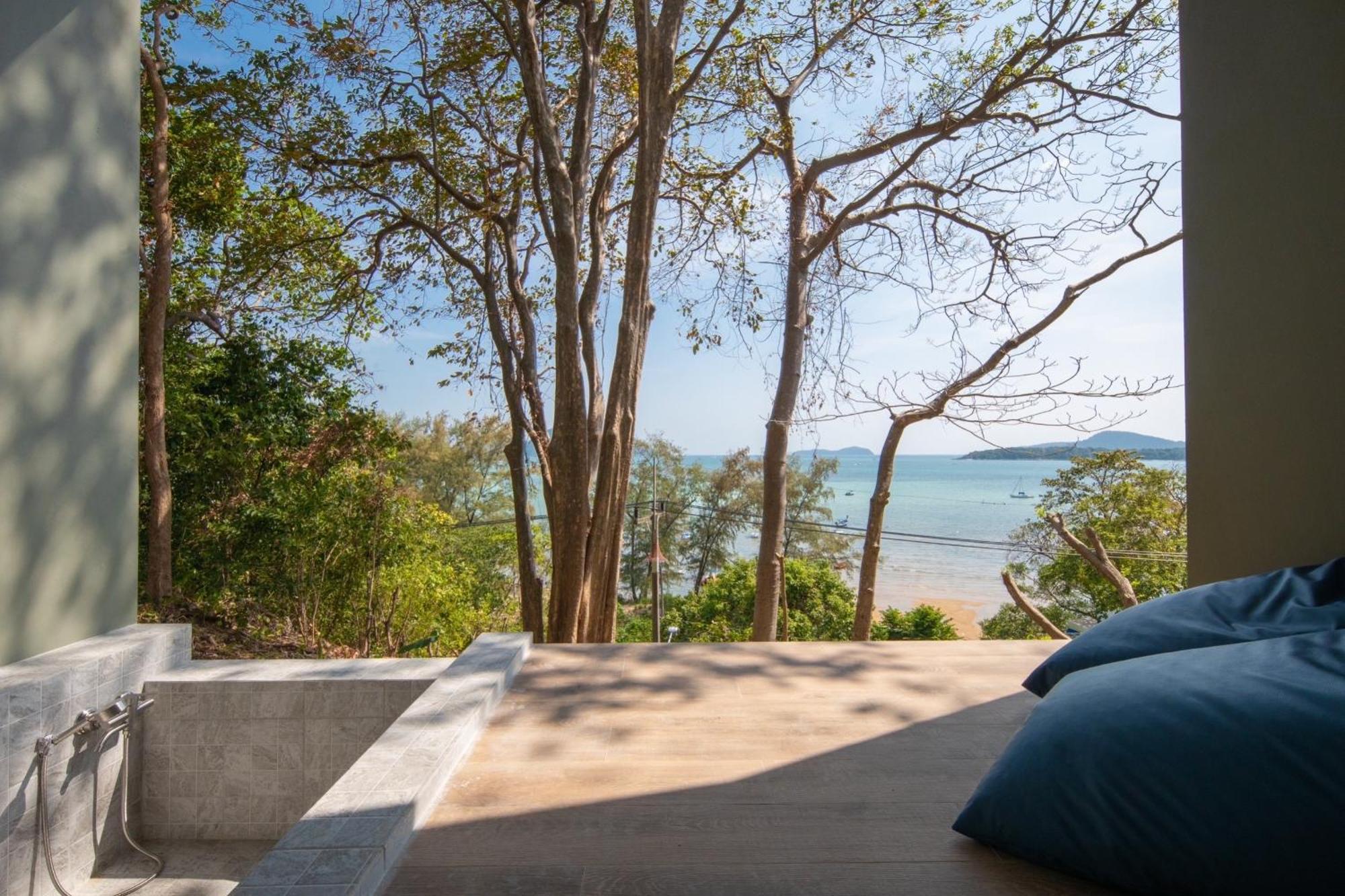 Nature Vista Rawai Nai Harn Exterior photo